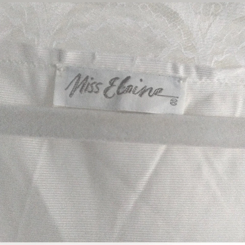 Miss Elaine Bridal White Lace Trim Chemise with Robe / 2pc Set - Picture 8 of 10